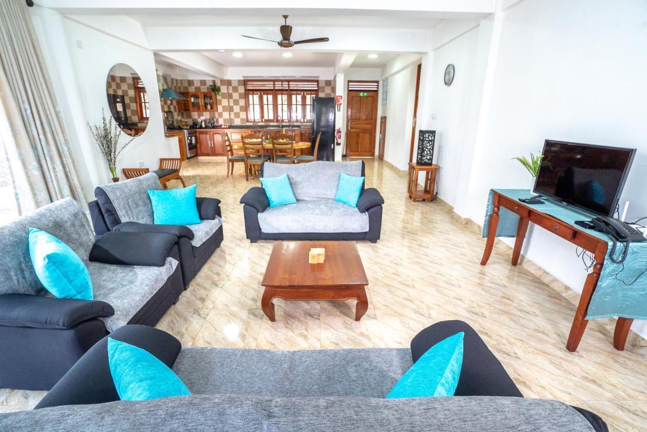 La Belle Residence Self Catering Accommodation Beau Vallon  Exterior foto