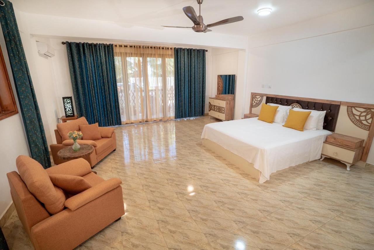 La Belle Residence Self Catering Accommodation Beau Vallon  Exterior foto