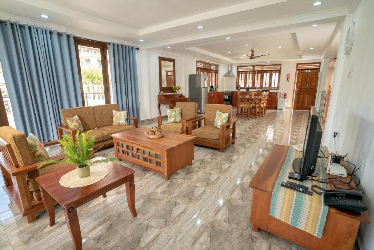 La Belle Residence Self Catering Accommodation Beau Vallon  Exterior foto